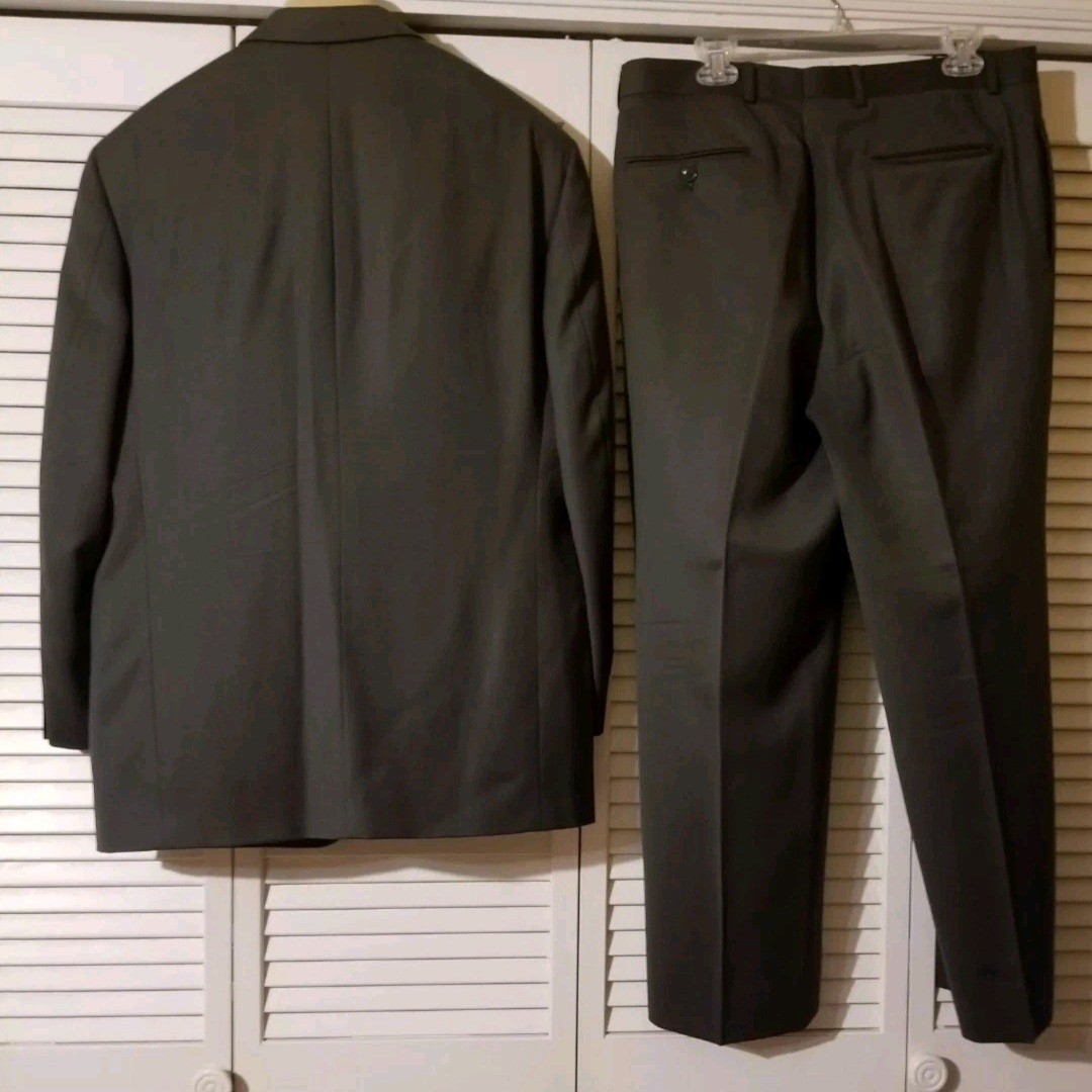 Jones New York Size 42R Jacket 34×28 Pants Suit Brownish Gray Wool 2-Piece