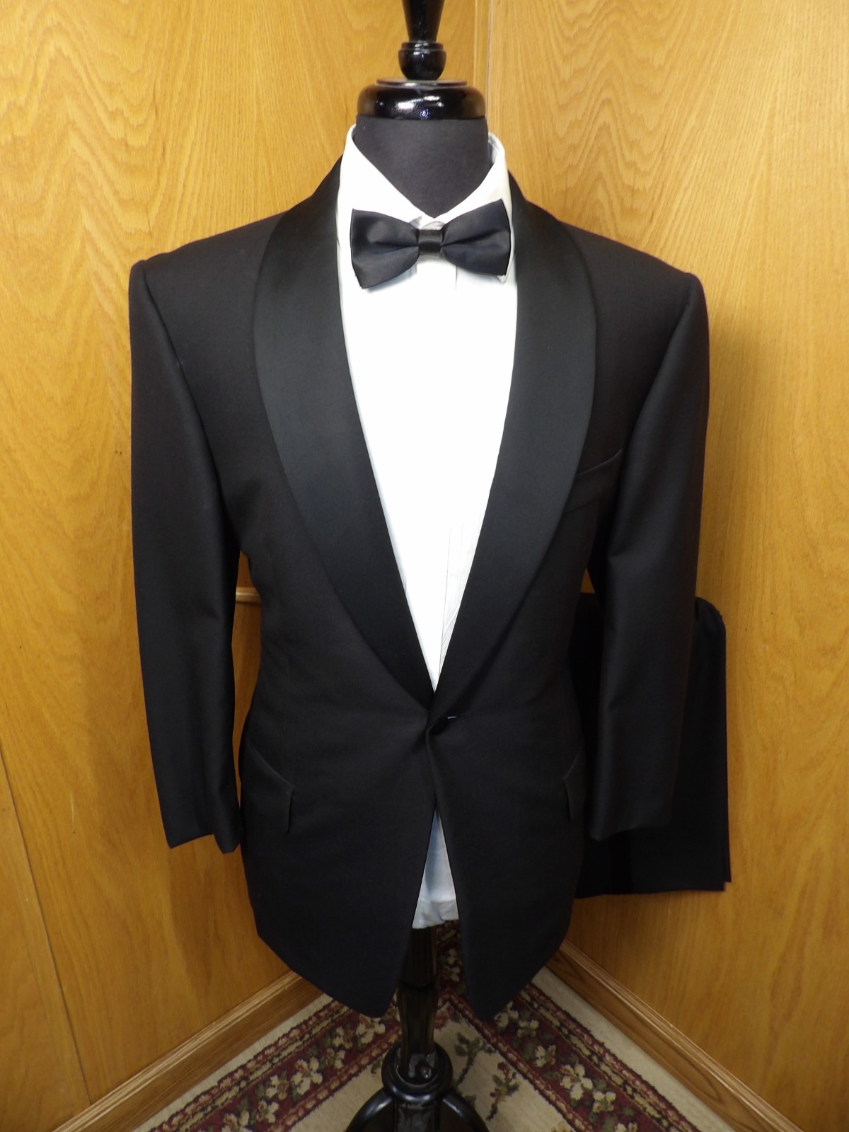 Hickey Freeman Tuxedo 38 / 39s 35 X 29.5 Black Ing Loro Piana 110’S Wool B8#10