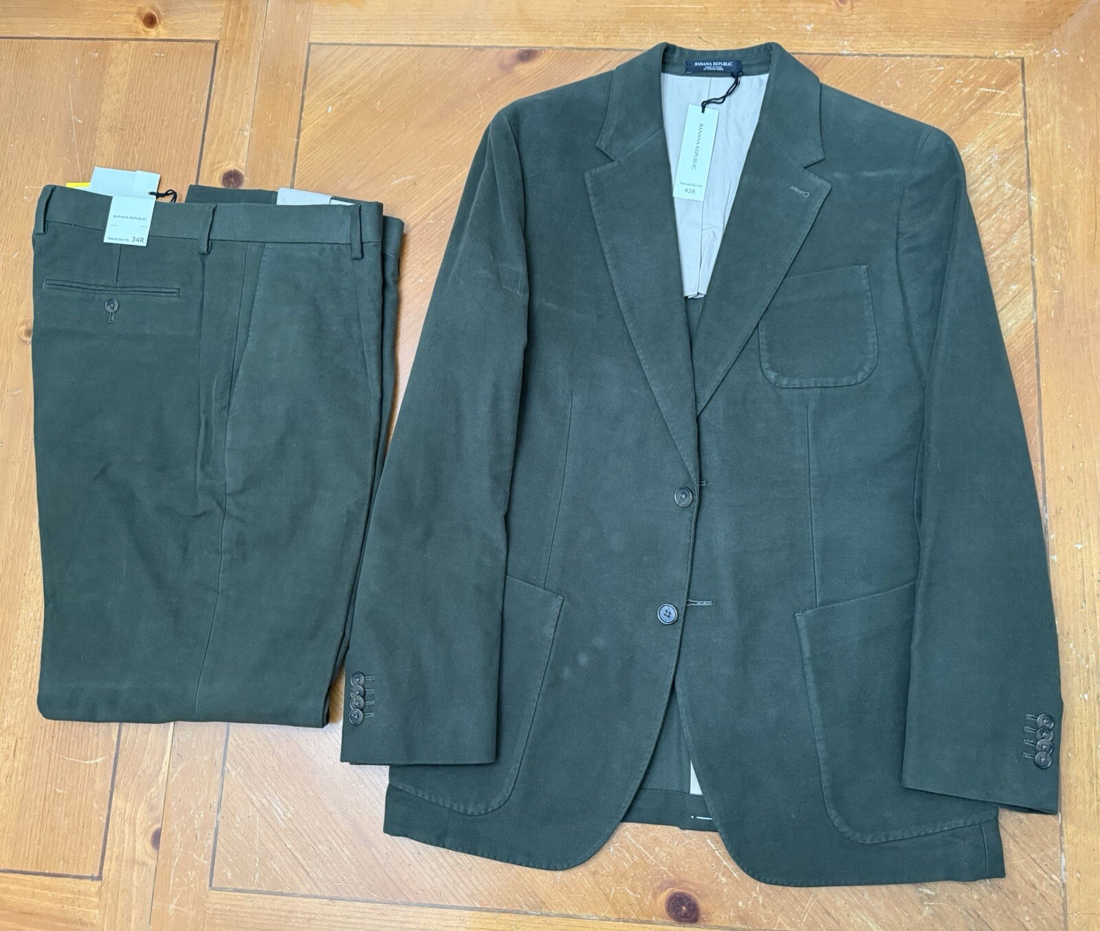 Moleskin Cotton Suit – 42 R Jacket, 34x 31 Pants, Banana Republic Green SLIM FIT