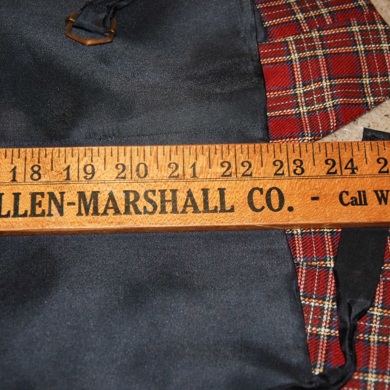 Vtg J CREW OARSMAN sz XL 100% Linen Red Check Waistcoat Vest Holiday Tartan