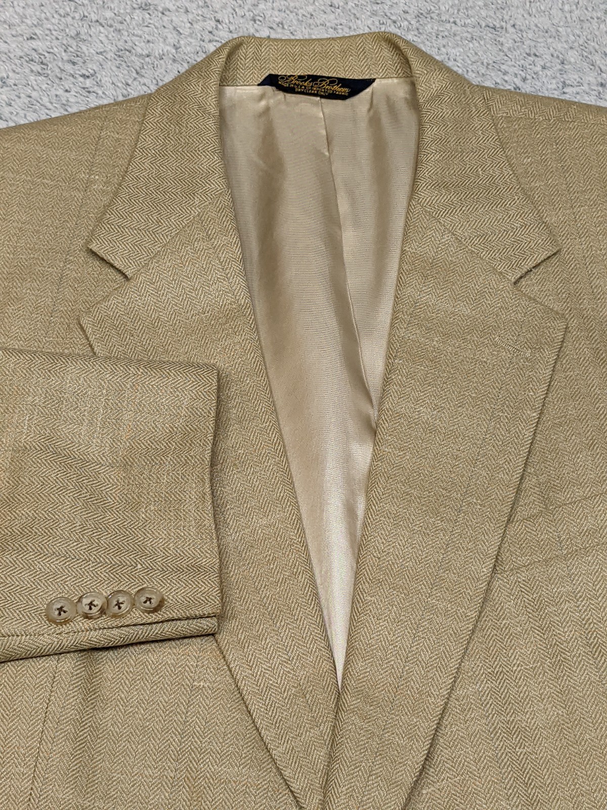 Vintage Brooks Brothers Herringbone Wool Blazer Plaid 46R Sport Coat USA Preppy