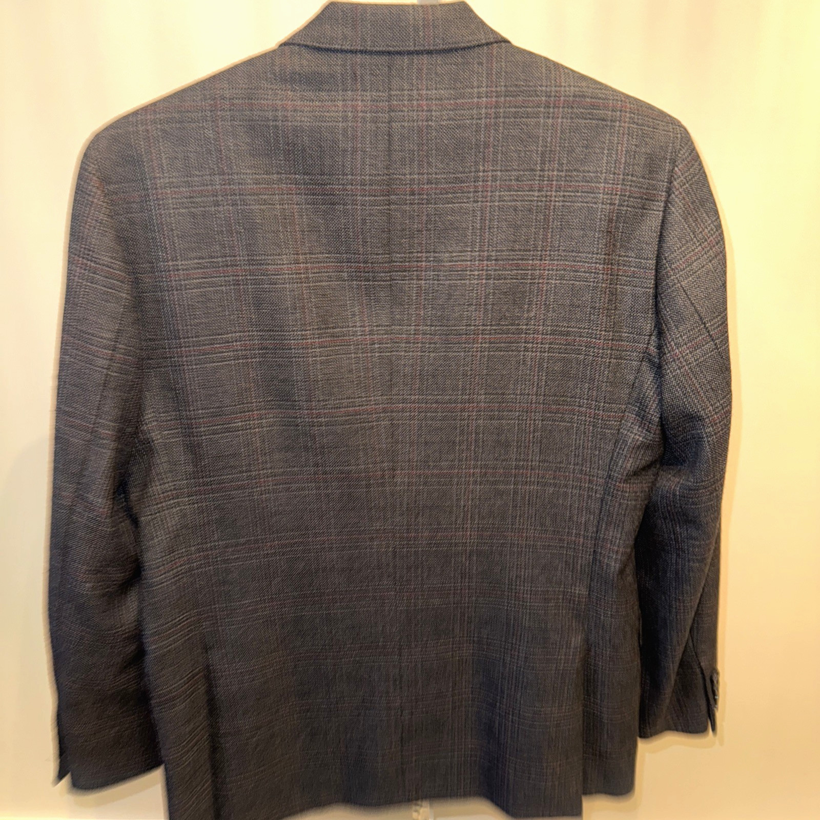Sport Coat Sz 42R Stafford Merino Wool Charcoal Gray Windowpane Rarely worn NICE
