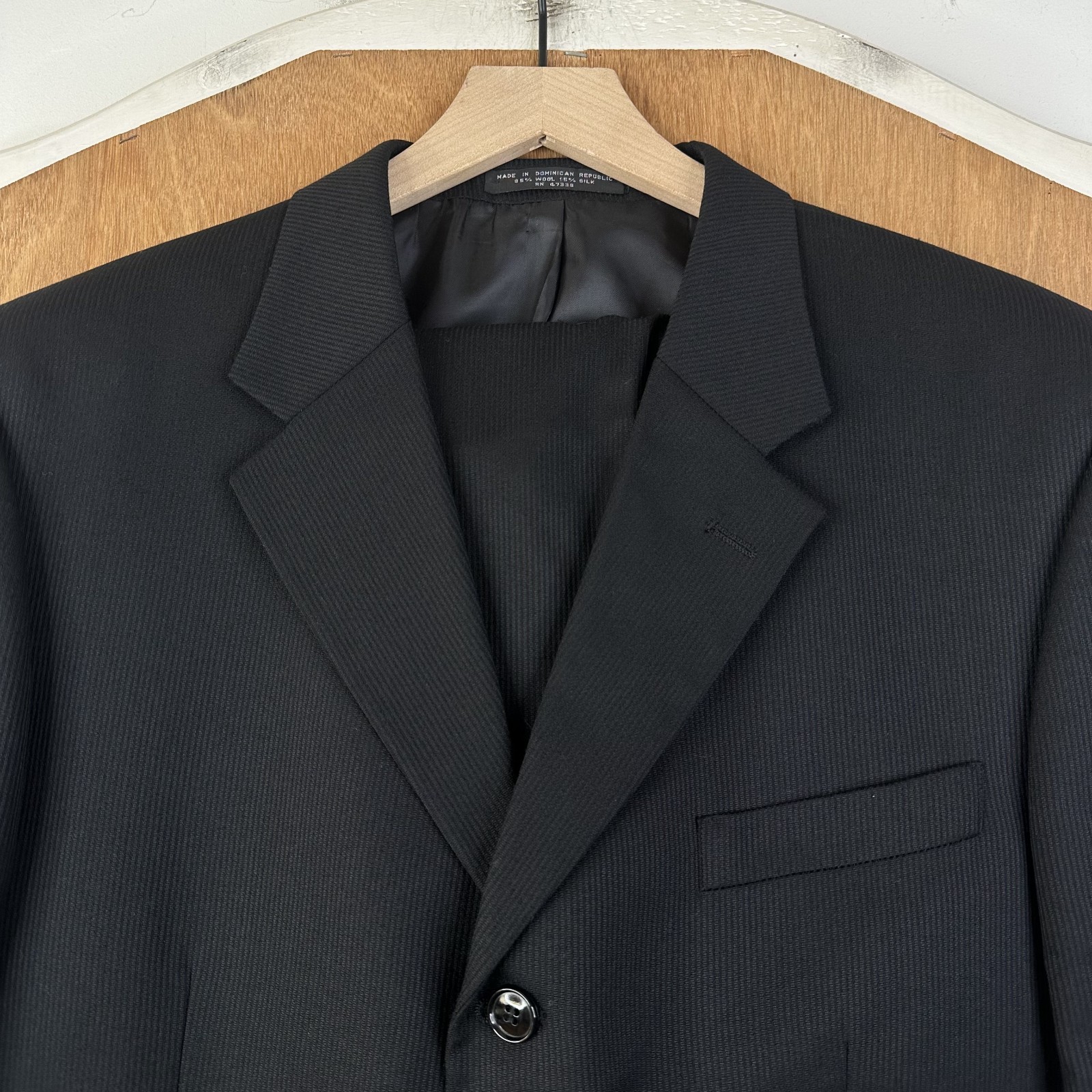 Jones New York Suit Mens 42L Black Striped 3 Button Wool Silk Blend Pants 34×31