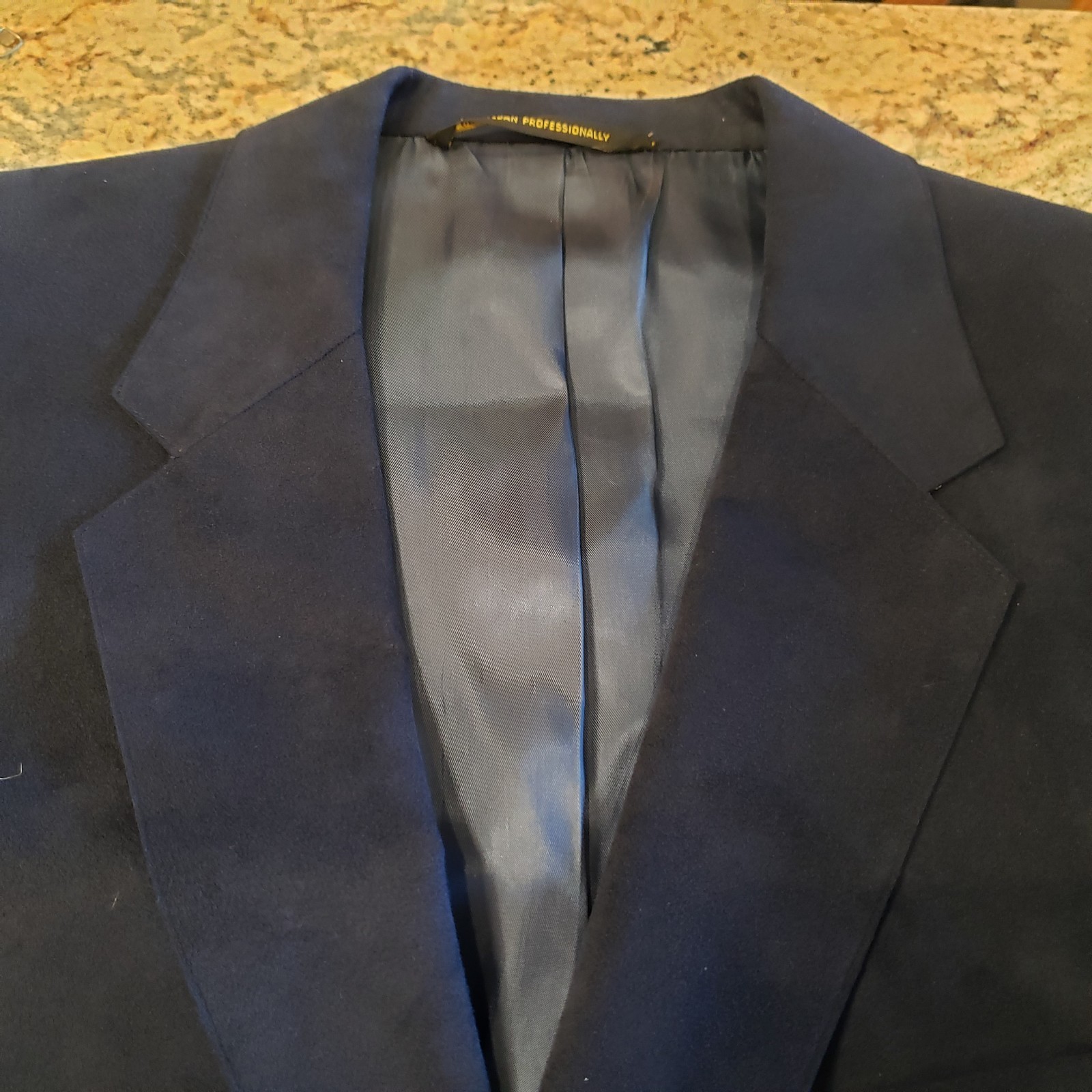 Mens blazer , Dark BLUE cashmere, No size label -see photos for measurements,